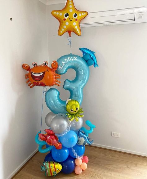 Finding Dory Party Ideas Decorations, Finding Nemo Balloon Garland, Finding Nemo Birthday Party Ideas, Nemo Party Decorations, Dog Birthday Pictures, Sea Birthday Party Decorations, Nemo Birthday Party, Nemo Party, Nemo Birthday