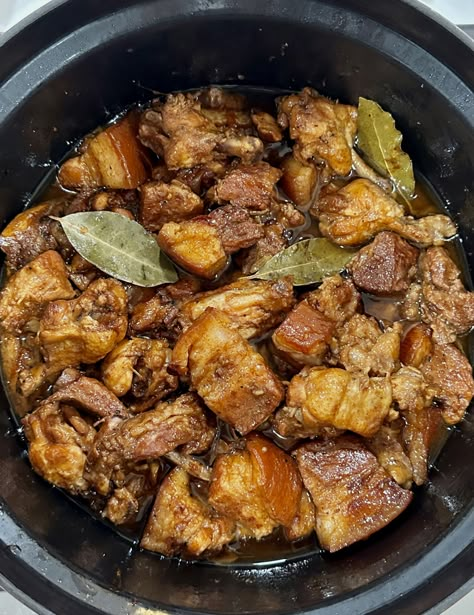 Chop Chicken Recipes, Chicken Pork Adobo Recipe, Chicken Pork Adobo, Chicken And Pork Adobo, Pork Adobo Recipe, Catering Recipes, Dinner Board, Reheat Chicken, Pork Adobo