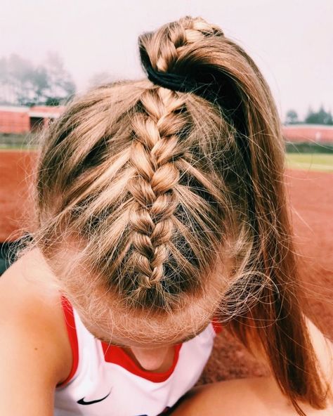 45 Best VSCO Hairstyles You'll Want To Copy, Softball Hair, Sports Hair, Volleyball Hair, Softball Hairstyles, Sport Hair, Pinterest Hair, Peinados Fáciles Para Cabello Corto, Sports Hairstyles, Athletic Hairstyles