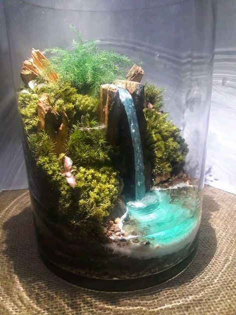 Zen Garden Miniature, Resin Terrarium, Terrarium Scene, Water Terrarium, Bonsai Terrarium, Terrarium Jar, Decoupage Jars, Garden Ideas Diy, Beautiful Terrariums