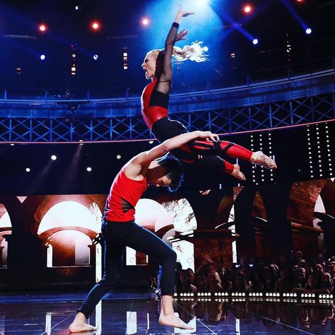 'World of Dance' recap: Seven more acts advance Charity & Andres make history with first perfect score! World of Dance judges advanced seven acts from "The Duels" including one duo who received the competition's first-ever perfect score of 100 points during Wednesday night's two-hour broadcast of the NBC reality competition series. #DWTS #WorldofDance #DerekHough #JenniferLopez #NeYo Sean Lew, Layout Magazine, Perfect Score, World Of Dance, Paint Inspo, Red Tour, Keith Urban, Billboard Music Awards, Dance Life