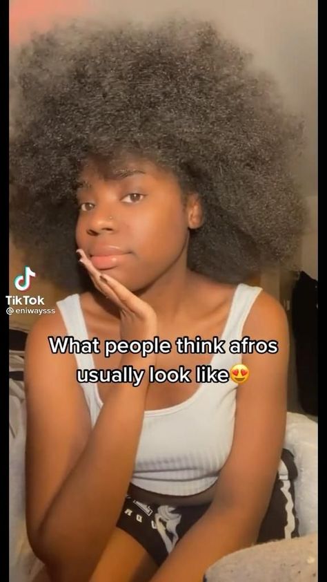 Natural Hair Box Braids, Poofy Hair, Afro Hair Care, Curly Hair Care Routine, Natural Hair Bun Styles, Girls Natural Hairstyles, Cute Box Braids Hairstyles, 4c Natural Hair, Natural Curls Hairstyles