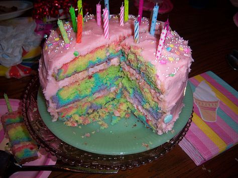 rainbow swirl cake ~ inside Gateaux Cake, Pretty Birthday Cakes, Cute Desserts, Pretty Cakes, Cute Cakes, Let Them Eat Cake, Pretty Food, Cute Food, Aesthetic Food