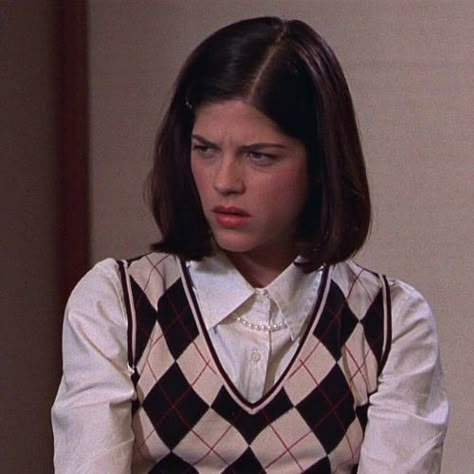 Vivian Kensington, 2000s Hair, Selma Blair, Outfit Plan, Legally Blonde, Business Hairstyles, Vintage Fits, Feminine Aesthetic, Beauty Icons