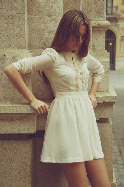 White Dress Fall, White Dress Summer, Moda Vintage, White Dresses, Look Cool, Passion For Fashion, Pretty Dresses, Cute Dresses, Cute Clothes