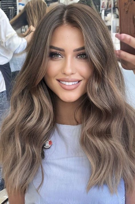 Brown With Ash Brown Highlights, Airtouch Hair Brunette, Brunette With Dark Roots, Spring Hair Trends Brunettes, Sandy Beige Brown Hair, Short Hair Balayage Curly, Biege Brown Hair Color, Mouse Brown Balayage, Light Brown Hair With Hazel Eyes