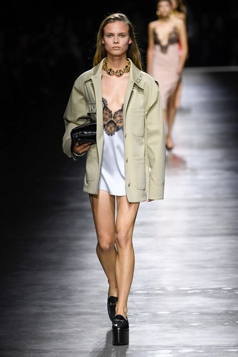 Gucci Spring 2024, Gucci 2024 Spring Summer, Runway Ss24, Sofia Lee, Gucci 2024, Carpenter Jacket, Runway Archive, Ss24 Trends, Taylor Swift 2024