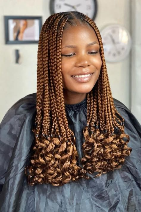 African American Braids Hairstyles Hair Bread Style, December Hairstyles Braids, New Braid Styles 2023, Short Knotless Box Braids With Curls, Bread Hairstyles, Single Braids For Black Women, Short Braids With Curls, African Box Braids, December Hairstyles