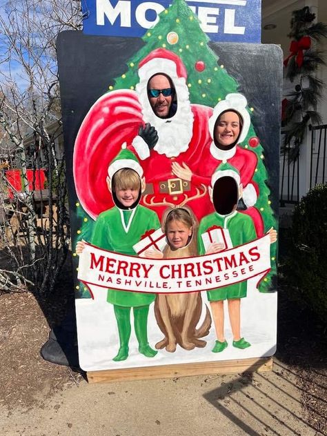 Christmas Selfie Station, Santa Photo Booth, Christmas Photobooth, Christmas Party Decorations Diy, Santa Claus Photos, Christmas Tree Template, Christmas Cutouts, Photo Cutout, Christmas Photo Props