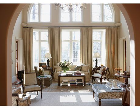 I love houses w/ lots of windows, but never know what to do about window coverings Curtains High Ceiling, Tall Window Curtains, Tall Window Treatments, High Ceiling Living Room, Window Treatments Living Room, Tall Windows, Living Room Curtains, Room Curtains, Trendy Living Rooms