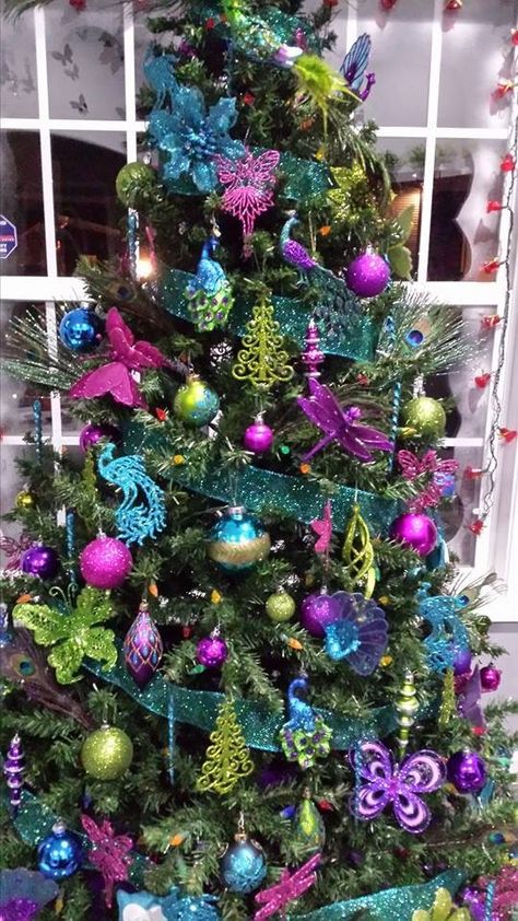 Christmas Tree Peacock Christmas Tree Peacock, Peacock Tree Christmas, Thai Decor, Peacock Christmas Tree, Christmas Tree Inspo, Peacock Christmas, Rainbow Cookies, Christmas Tree Inspiration, Gorgeous Christmas