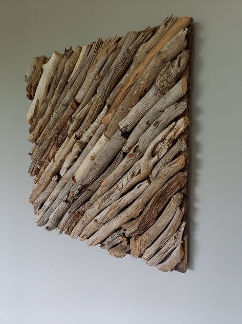 Projects With Scrap Wood, Tre Kunst, Projects For Home, Driftwood Diy, Deco Champetre, Driftwood Art Diy, Wall Art Diy, Driftwood Projects, Driftwood Wall