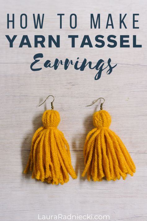 Tassle Earrings Diy, Tassel Earrings Tutorial, Diy Crochet Earrings, Tassel Earrings Diy, Diy Yarn Earrings, No Sew Gnome, Yarn Tassel Earrings, Diy Tassels, Diy Tassel Necklace