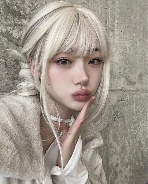 Cut Own Hair, 일본 패션, Image Swag, Hair Color And Cut, Ulzzang Fashion, Hair Inspo Color, Makati, Dream Hair, Pretty Selfies