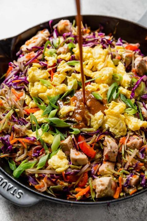 Healthy Chicken Pad Thai, Healthy Pad Thai, Noodles Making, Turkey Dinners, Real Food Dietitians, Chicken Pad Thai, Pad Thai Noodles, Thai Recipe, Pad Thai Recipe