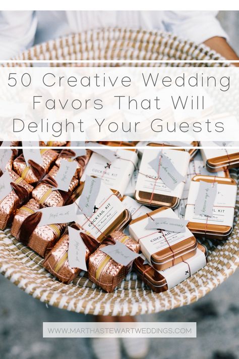 Gift Wedding Ideas Guest, Original Wedding Favors, Best Wedding Party Favors, Favor Wedding Ideas, Clever Wedding Favors, Guests Gifts Wedding, Wedding Reception Gifts For Guests, Cool Wedding Favors For Guests, Guest Wedding Gifts Ideas