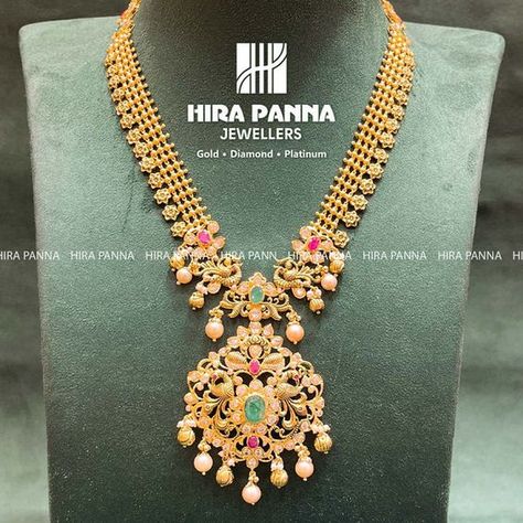 Gold Neckwear – Page 7 – Hirapanna Jewellers Latest Gold Haram Designs Indian, Antik Jewellery Gold, Latest Long Chain Designs In Gold, Long Chains Indian Gold Latest, Haram Designs Gold Latest, Latest Gold Necklace Designs, Gold Haram Designs, Gutta Pusalu, Haram Designs