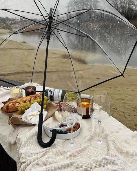 Under my umbrella ☂️ Via: @foodfotoaestetic • • • #picnic #picnicvibes☀️ #autumnpicnic #fallpicnic #fallvibes🍁 #picnicgoals Picnic Umbrella, Umbrella Picnic, Fall Picnic, Under My Umbrella, November 13, Fall Vibes, Umbrella, On Instagram, Instagram