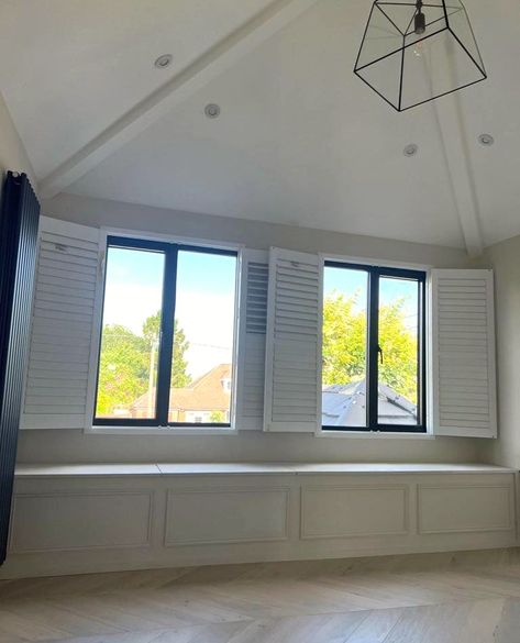 A still of these flush casement windows which we supplied and installed last year.⁠ ⁠ The black frames add a contemporary look and stand out against the light finish of the interiors. Installing the glazing throughout the home, all of our products were finished in the same RAL shade to tie the style together throughout the home.⁠ ⁠ Thank you to @pia_louisa_j for sending us the pictures of her beautiful home.⁠ Flush Casement Windows, Black Frames, Casement Windows, Window Frames, Beautiful Home, Black Frame, The Black, Beautiful Homes, Modern Style