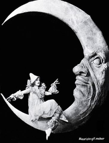 "Moon"_Maurizio:gif.maker. https://www.facebook.com/Mauriziogifmaker-973730072685243/ Cirque Vintage, Sitting On The Moon, Pierrot Clown, Ziegfeld Follies, Man In The Moon, Vintage Clown, Vintage Moon, Paper Moon, In The Moon