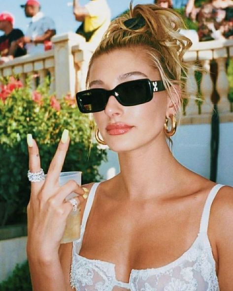 Rectangle Glasses, Rectangular Sunglasses, Rectangle Sunglasses, Hailey Bieber, Sunglass Lenses, Black Sunglasses, Polarized Sunglasses, What I Wore, Square Sunglasses Women