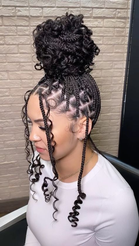 💖 Here are 5 cute & quick styles for your knotless bob. #knotlessbraids #houstonknotlessbraids #knotlessbraidshouston #houstonhair… | Instagram Up Do Hairstyles With Braids, Cute Short Hair Styles Braids, Nature Braids Black Hair, Boho Bob Knotless Braids Styles, Short Curl Braid Hairstyles, Bob Boho Knotless Braids Hairstyles, Short Boho Knotless Braids Styles, Styles For Short Boho Knotless Braids, Short Boho Knotless Braids Hairstyles