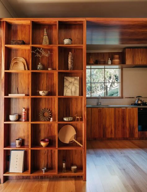 Stay In This Japanese-Inspired Timber Cabin In Hobart Japanese Influenced Interior Design, Japanese Style Cabin, Japanese Style Bookshelf, Japanese Interior Design Traditional, Japanese Bookshelf, Green Castle, Japanese Cabinet, Timber Cabin, Sound Room