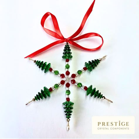 PRESTIGE Crystal Design Inspiration - Beaded Crystal Snowflakes How To Make Beaded Christmas Ornaments, Diy Crystal Ornaments Christmas, Beaded Snowflake Tutorial, Snowflake Tutorial, Bead Snowflakes, Beaded Snowflakes Ornament Free Pattern, Diy Beaded Christmas Ornaments, Diy Snowflake Ornaments, Christmas Ornament Designs