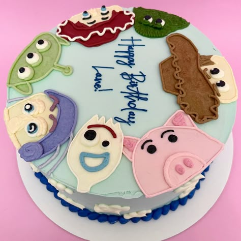 Buzz Birthday, Toy Story Birthday Cake, Cookie Cake Designs, Disney Cake, Toy Story Cakes, Story Birthday, 2 Birthday Cake, 2nd Birthday Party Themes, Toy Story Birthday Party