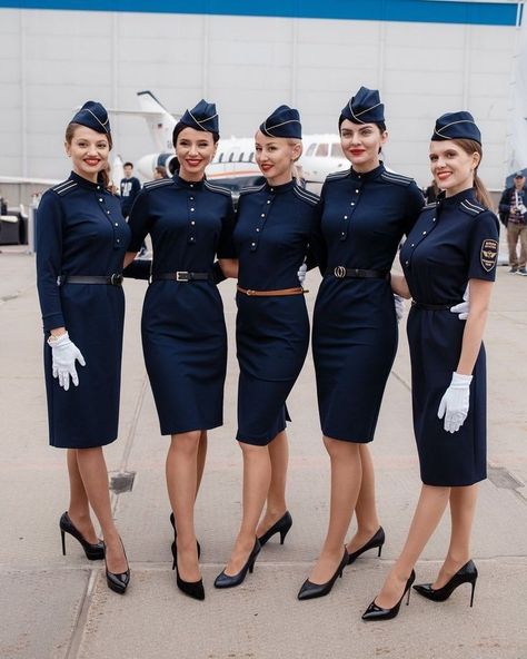 Air Hostess Dress, Become A Pilot, Air Hostess Uniform, Boring Job, Stewardess Uniform, Airline Cabin Crew, Secretary Outfits, Airline Uniforms, Flight Attendant Fashion