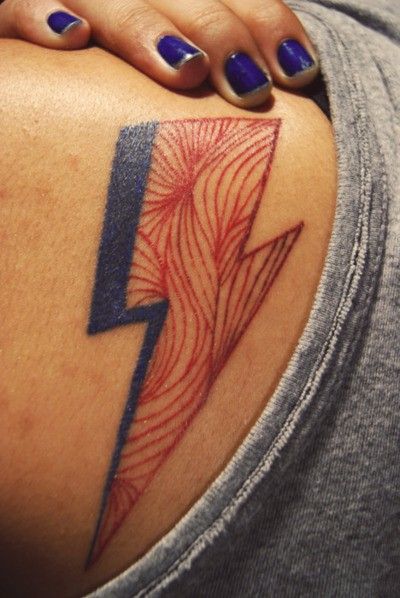 BOWIE forever Tattoo Lightning, David Bowie Tattoo, Today I Am Thankful, David Tattoo, Lightning Bolt Tattoo, Lightning Tattoo, Bolt Tattoo, Happy Thanksgiving Everyone, Fan Tattoo