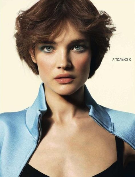 Firefly Haircut, Short Hairstyles For Fine Hair, The Right Hairstyles, Wedge Haircut, Mert And Marcus, Hairstyles For Fine Hair, Tousled Bob, Fine Straight Hair, Bow Women