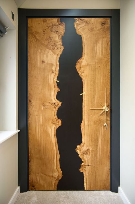 Door For Room, Resin Door, Luxury Home Office, Bar Door, Wood Front Doors, Home Office Bar, Epoxy Resin Table, Epoxy Resin Wood, Office Bar