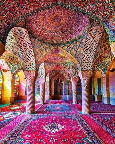 Nasir-Ol-Molk Mosque, Also Known As Pink Mosque, A Traditional Shiraz Mosque, Iran Pink Mosque, Shiraz Iran, Chateau Frontenac, Iranian Architecture, Persian Architecture, Iran Travel, Mosque Architecture, Beautiful Mosques, Flash Art