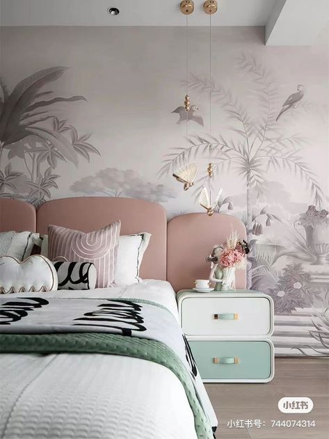 Sharing my dream bedrooms with you as I see them makes me feel incredibly happy and manifesting that bedroom. Artsy Bedroom Ideas, Artsy Bedroom, Colourful Homes, Teenager Bedroom, Plants Beautiful, Luxe Bedroom, Tropical Bedrooms, Plants Ideas, Kids Bedroom Inspiration