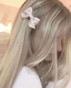 Blonde Aesthetic, Peinados Fáciles Para Cabello Corto, Dream Hair, Pink Princess, Aaliyah, Just Girly Things, Looks Style, Blonde Girl, Pink Bow