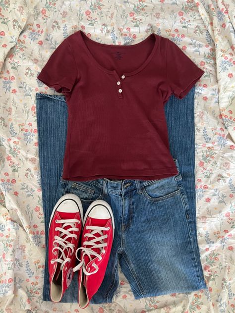 Downtown Clothes, Downtown Fits, Red Converse Outfit, Hot Weather Outfits, Outfit Grunge, Red Converse, Downtown Outfits, Thrifted Outfits, Trendy Outfits For Teens