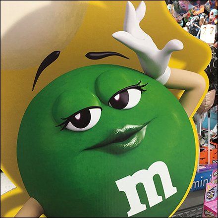 Green M&m Character, Green M&m, Green M And M, Cut Bottles, Stylish Pose, Aesthetic Warning, M&m Characters, 90s Logos, Image Nails