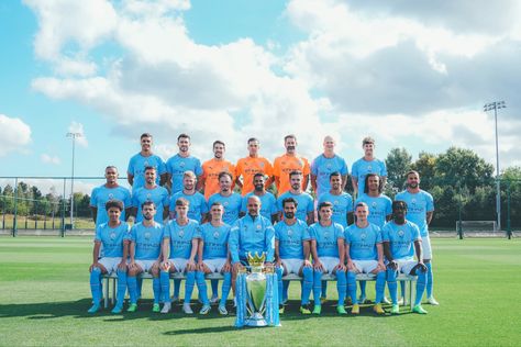 2022/23 Squad Man City Squad, City Of Manchester Stadium, Man City Team, Manchester City Wallpaper, Squad Photos, Football Players Images, City Games, Manchester City Football Club, Soccer Outfits