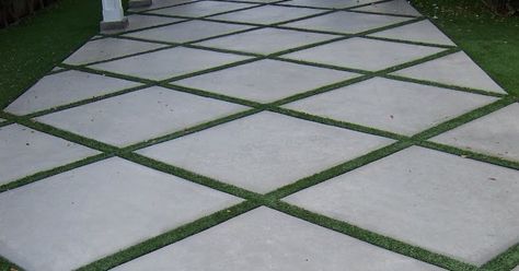 Here is an interesting way to spruce up concrete,   with Field Turf in the expansion joints.   Photo by Doug Kalal Poured Concrete Patio, Beautiful Driveways, Concrete Pathway, Large Pavers, Driveway Ideas, Small Patio Garden, Garden Walkway, Front Patio, Concrete Pavers