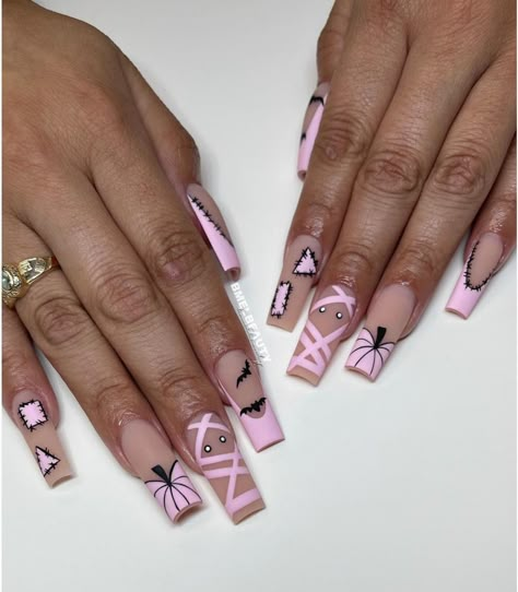 Fall Nails Birthday, Halloween Patchwork Nails, Cute Halloween Nail Designs Pink, Pink Mummy Nails, Girly Halloween Nails Pink, Pink Spooky Nails Short, Pink Halloween Nail Ideas, Pink Halloween Nail Designs Short, Spooky Pink Nails