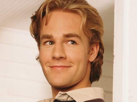 I've never hated a tv character as much as I hate Dawson Leery. PACEY > Mens 90s Hairstyles, 90s Men Hairstyles, Dawson Leery, Short Hair Men, Dawson Creek, Jheri Curl, Middle Hair, Zelda Game, Men Hairstyle