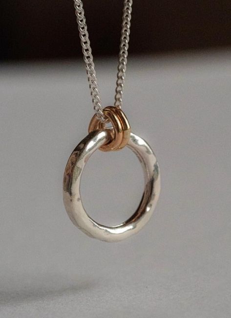 Silversmithing Jewelry, Silver Smithing, Hammered Silver Jewelry, Locket Design, Handmade Silver Jewellery, Art Jewelry Design, Silver Clay, Silver Jewelry Design, Family Jewellery