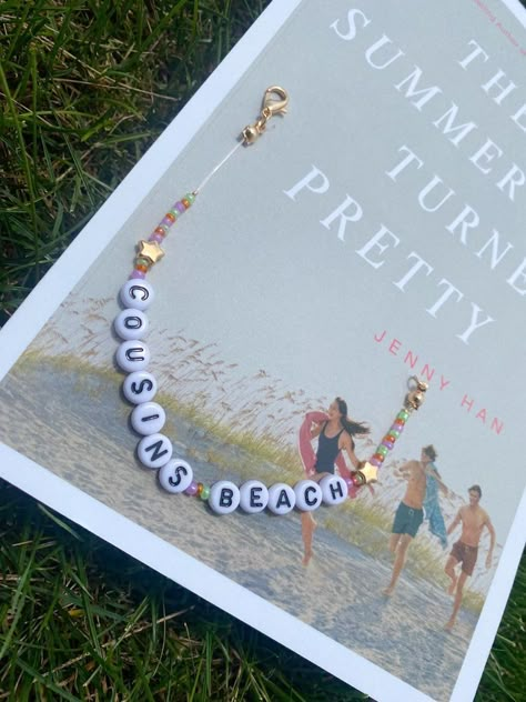 Summer I Turned Pretty Bracelet, Summer I Turn Pretty, Cousins Beach, Team Jeremiah, Team Conrad, Beach Bracelet, Clay Bracelet, Diy Bracelet Designs, The Summer I Turned Pretty