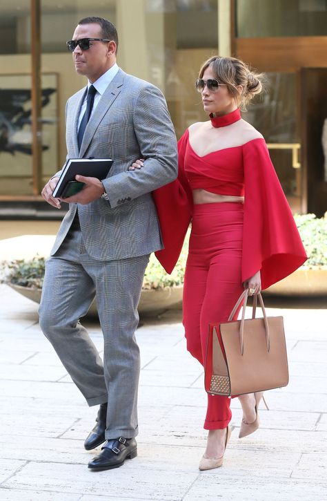 Jennifer Lopez Style, J Lo Fashion, High Waisted Slacks, Silver Tank Top, Elegant Suit, Alex Rodriguez, Couple Style, Fashion Couple, Cute Celebrities