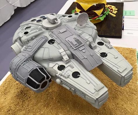 Millennium Falcon Cake, Falcons Cake, Jewel Cake, Star Wars Birthday Cake, Weekend In Austin, Cake Competition, Baking Skills, Birthday Things, Crumble Cake