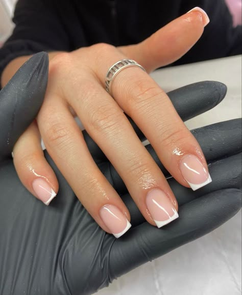 Classic French Tip Nails Square Short, Small Nails French, Natural Short French Tip Nails, Simple Square French Tip Nails, Wedding Nails Square Short, Small French Tip Acrylic Nails, Short French Tip Manicure, White Short French Tips, Shirt Square French Tip Nails