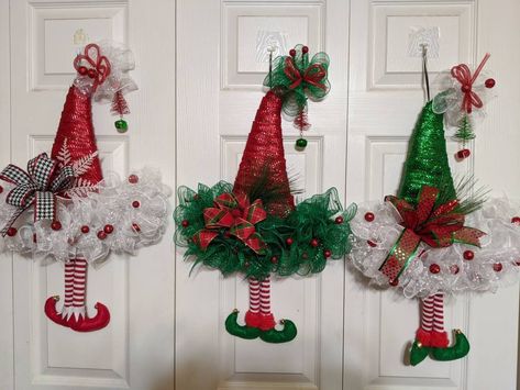 Door Projects, Front Door Christmas Decorations, Deco Mesh Christmas Wreaths, Santa Wreath, Christmas Mesh Wreaths, Christmas Decorations Wreaths, Golden Gate Park, Elf Hat, Christmas Wreaths Diy