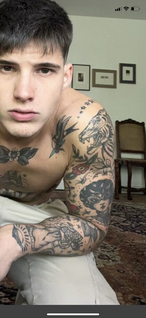 Men Chest Tattoo, Tattoed Guys, Patchwork Tattoos, Men Chest, Tattoo Artwork, Traditional Tattoo Art, Traditional Tattoos, Inked Men, Books For Boys