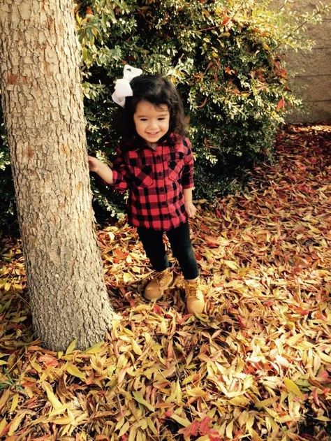 Flannel girls outfit Flannel Girl, Flannel Outfit, Flannel Outfits, Girl Outfits, Kids Outfits